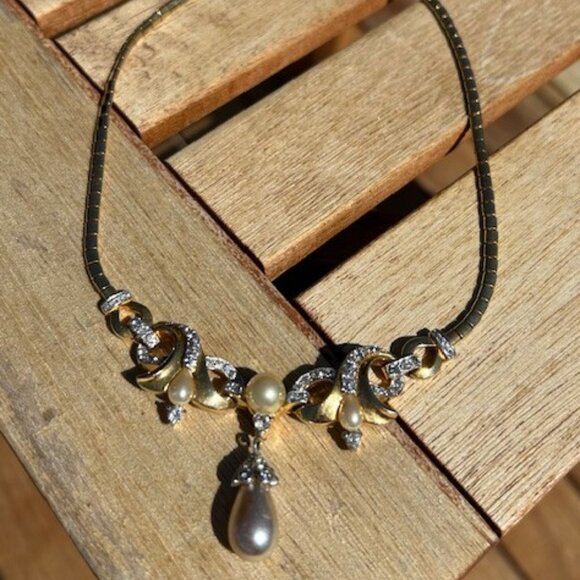 KRAMER Regal Gold Pearl and Rhinestone Choker NECKLACE - Picture 6 of 11